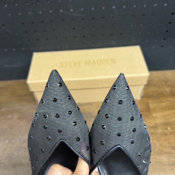 Used W/ Box! Women's Steve Madden Mod Mesh Black Crystal Holiday Heels Size 7 - Picture 6 of 6